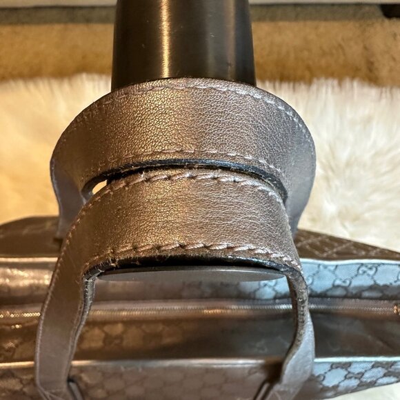 Authentic Gucci Imprime GG Monogram Large Zippered Shopping Tote Bag - Picture 8 of 14